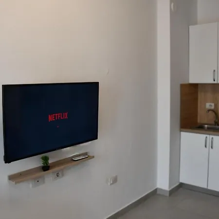 Cozy Near New Bazaar With Free Parking Apartmán *